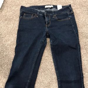Size 3 Hollister jeans.